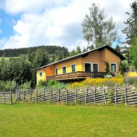 Sulamith Mit Garten