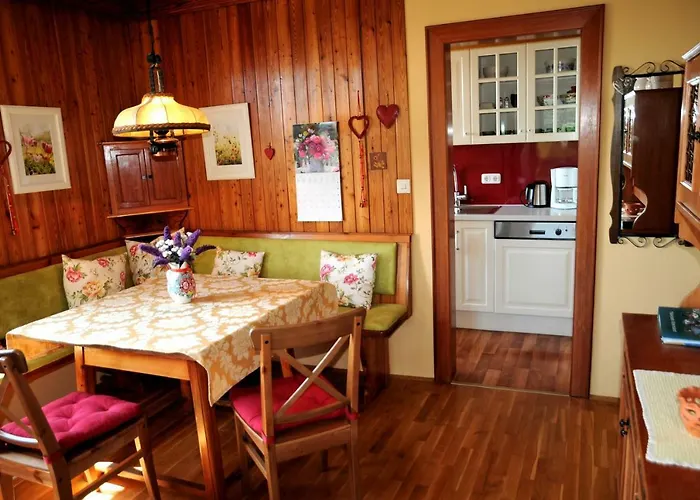 Sulamith Mit Garten *